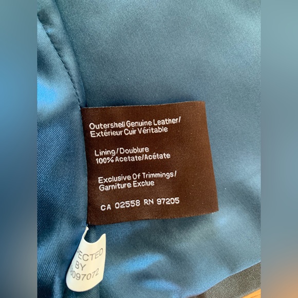 Danier Genuine Leather jacket - Picture 8 of 9